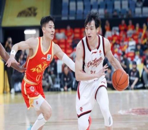 拉莫斯伤退,皇马,不敌加的斯,乐动体育,在线体育博彩,体育娱乐,赛事投注,体育直播,乐动体育平台,体育投注技巧